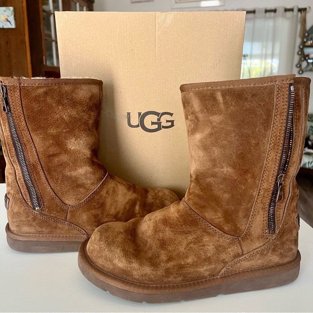 UGG Mayfaire Chestnut Brown Suede Boots with Shearling Lining - Picture 2 of 5